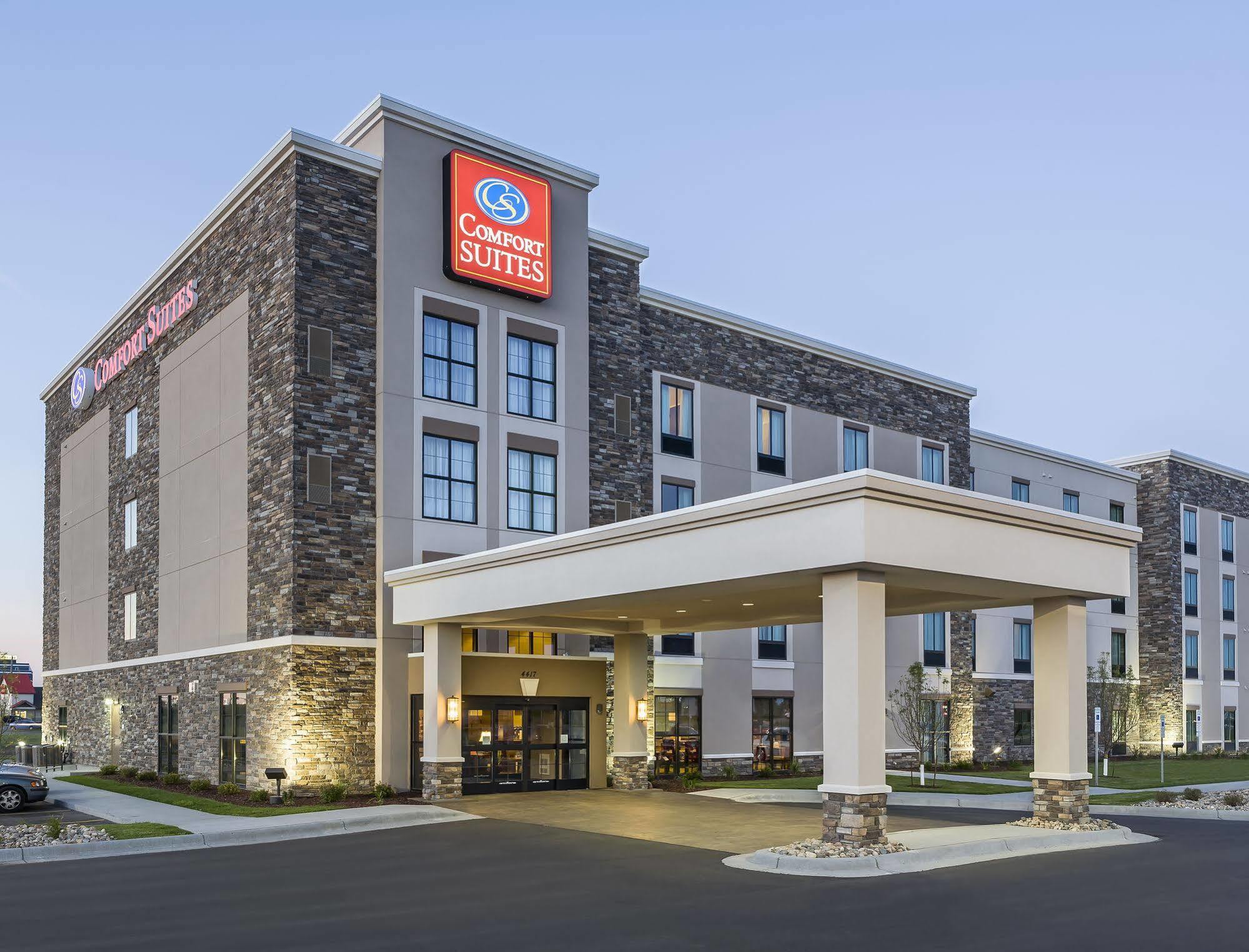 Comfort Suites Fargo Medical Center Exterior foto